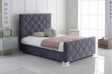 Hand Crafted Carnation Upholstery Bed Full Bed Set