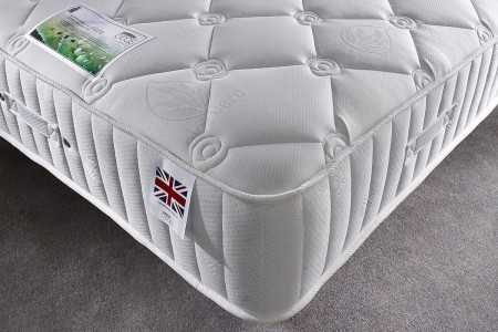 4000 Pacific Pocket Mattress Corner Shot