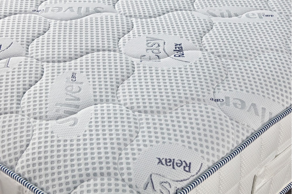 Soft Knitted Orthopaedic Pocket Sprung Memory Foam Mattress